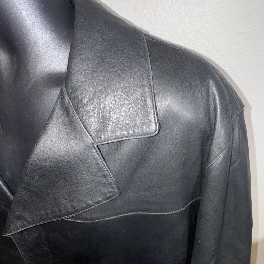 Guess Men's Black Leather Bomber Jacket Size Large Vintage Soft Coat Insulated